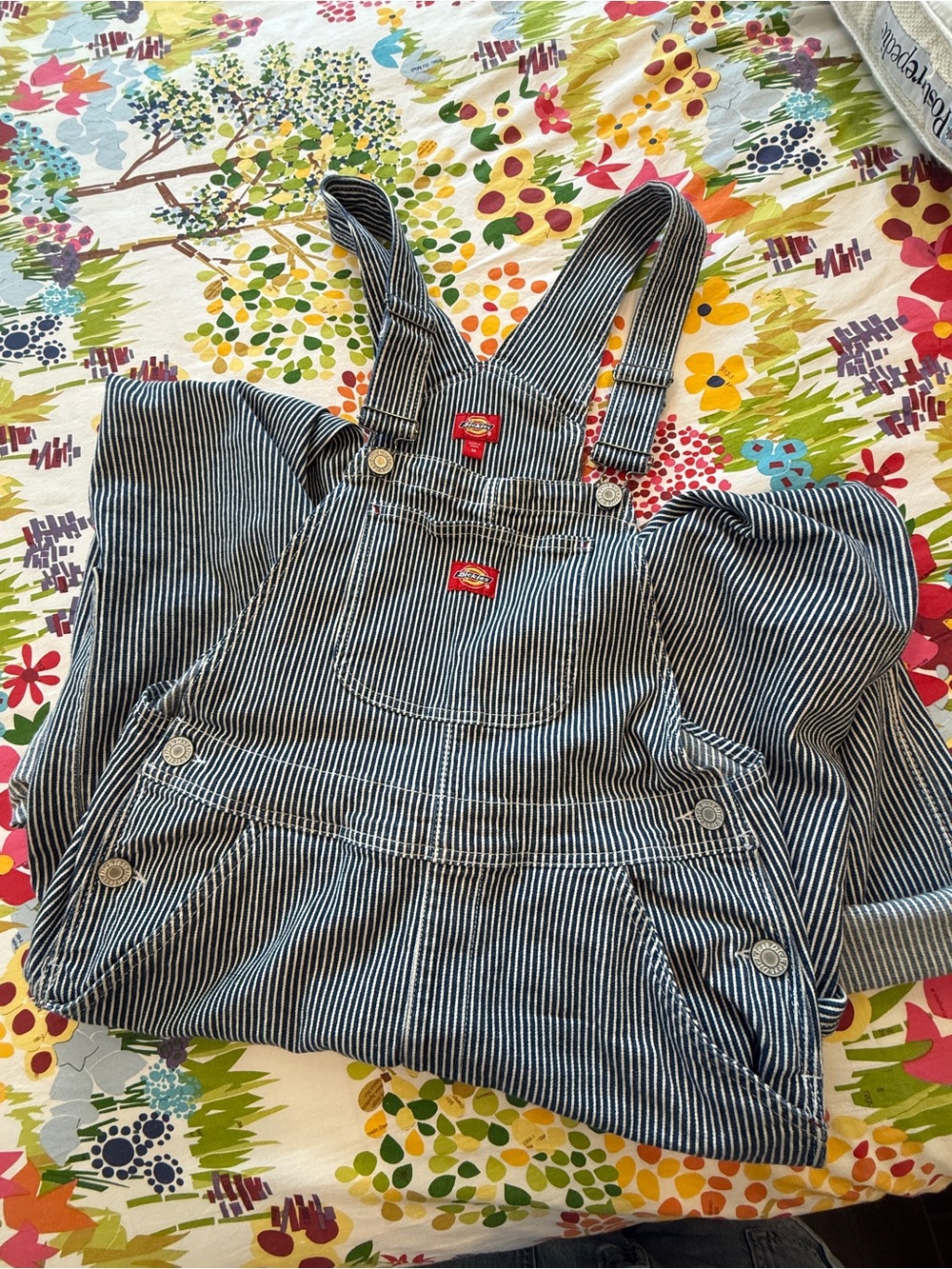 Dickies Women’s Hickory Stripe Railroad Bib Overalls Blue White M.   Stretchy!